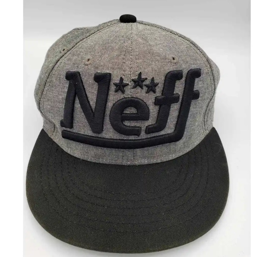 Neff men’s black and gray snap back cap one size fits most
